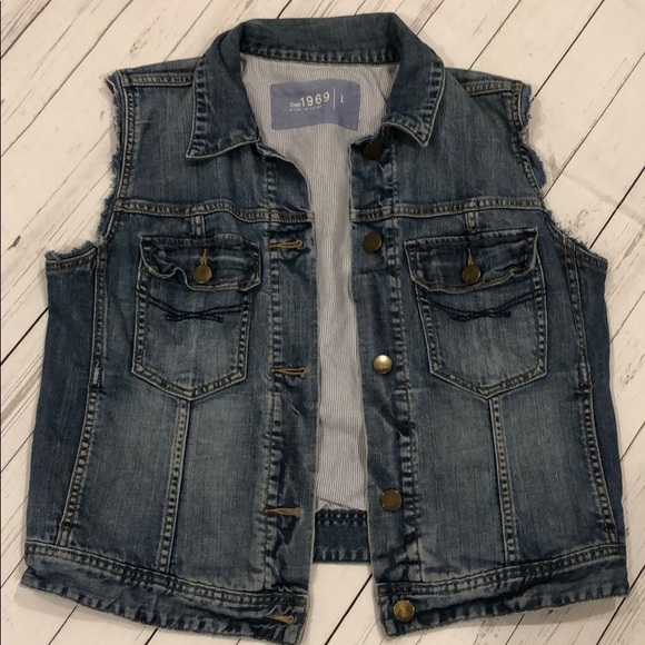 gap denim vest women